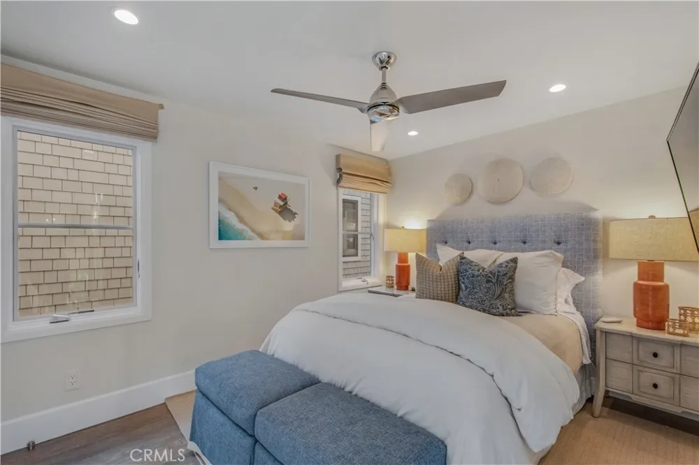 317 E Bay Front Newport Beach, CA 92662