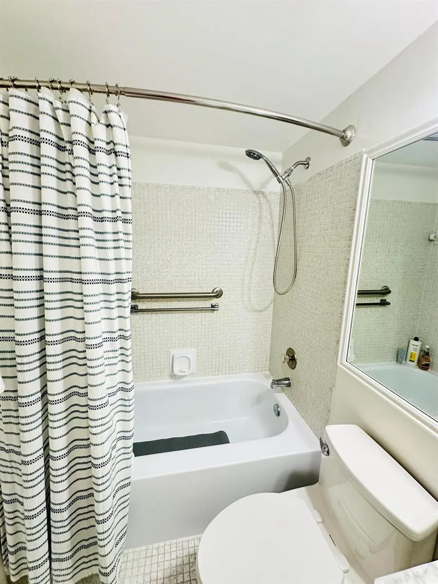 1080 HARWOOD F #1080 Deerfield Beach, FL 33442