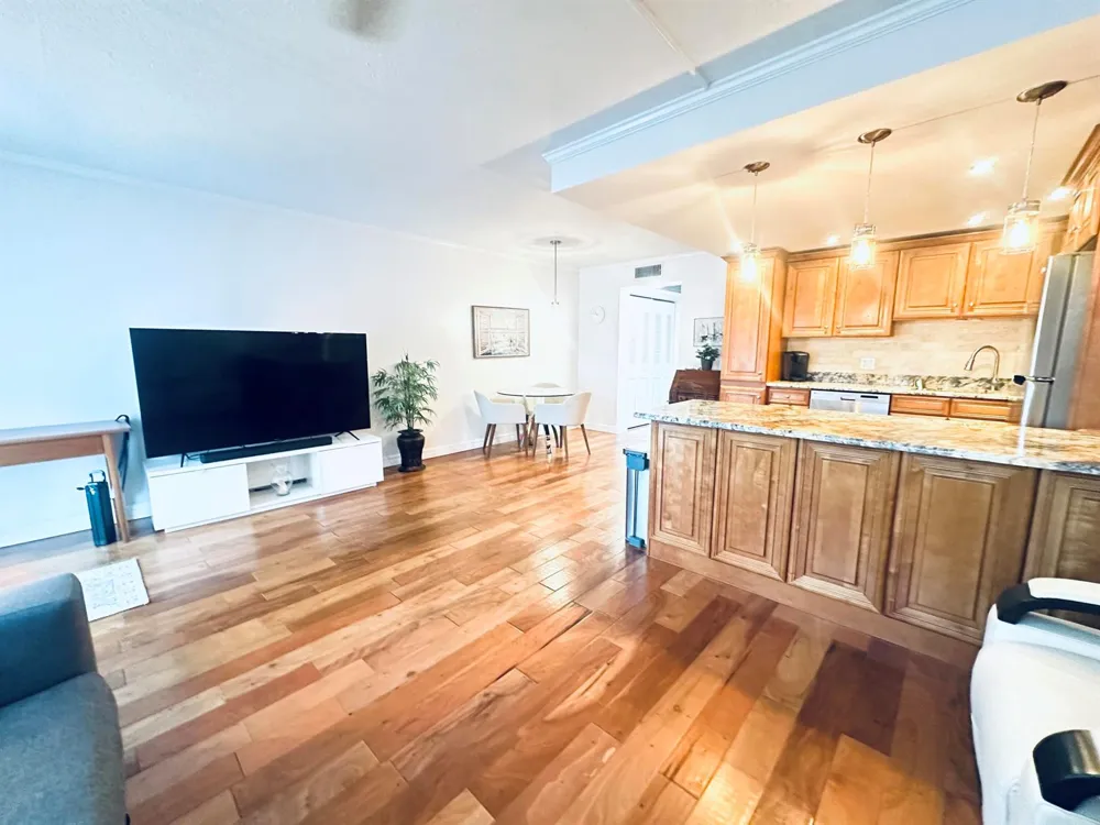 1080 HARWOOD F #1080 Deerfield Beach, FL 33442