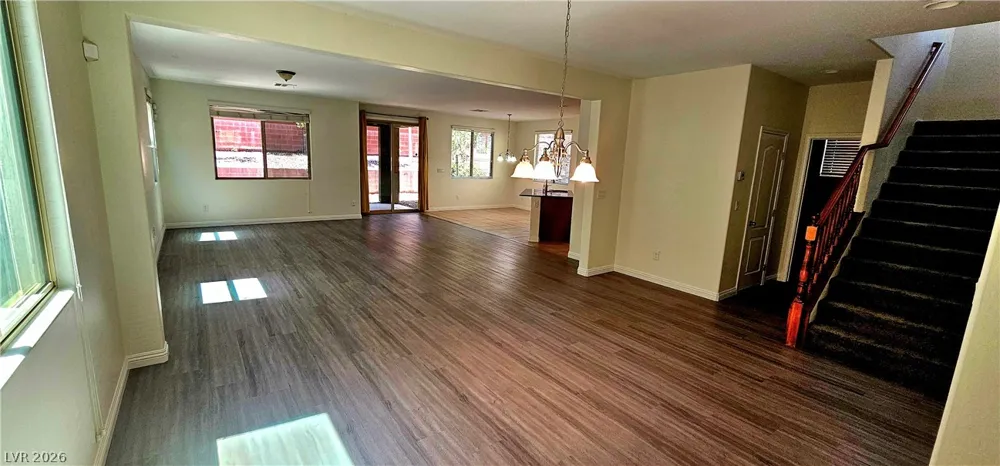 5373 Hollymead Drive Las Vegas, NV 89135