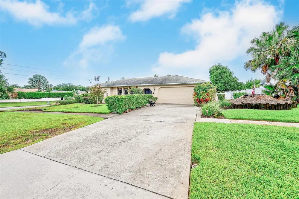 2993 MEADOW WOOD DRIVE Clearwater, FL 33761