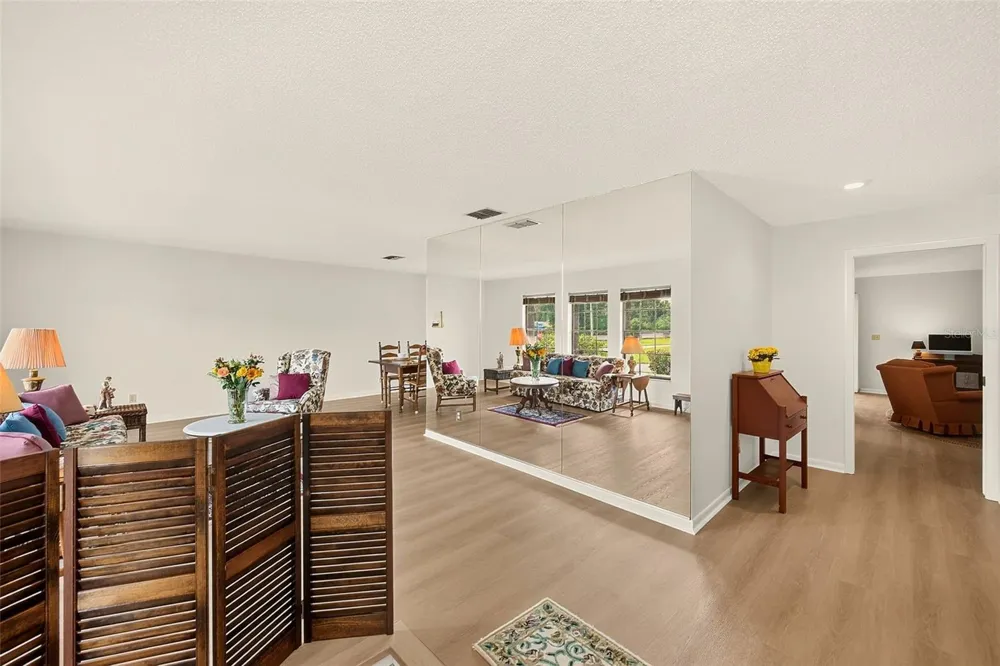 2993 MEADOW WOOD DRIVE Clearwater, FL 33761