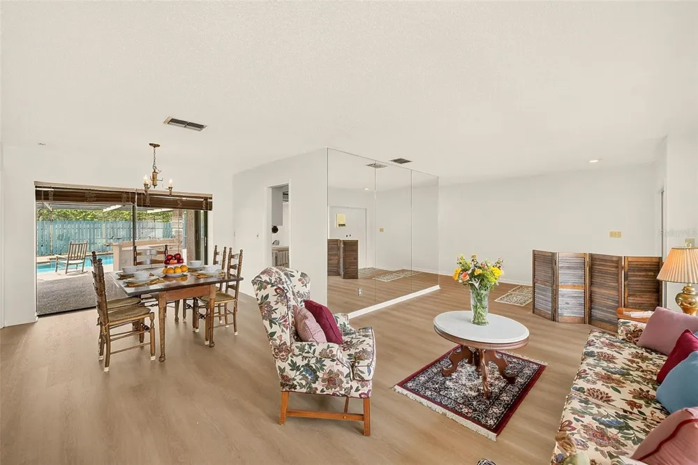2993 MEADOW WOOD DRIVE Clearwater, FL 33761