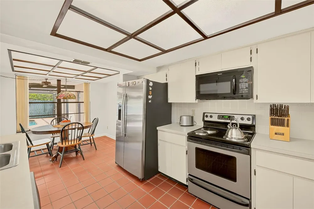 2993 MEADOW WOOD DRIVE Clearwater, FL 33761