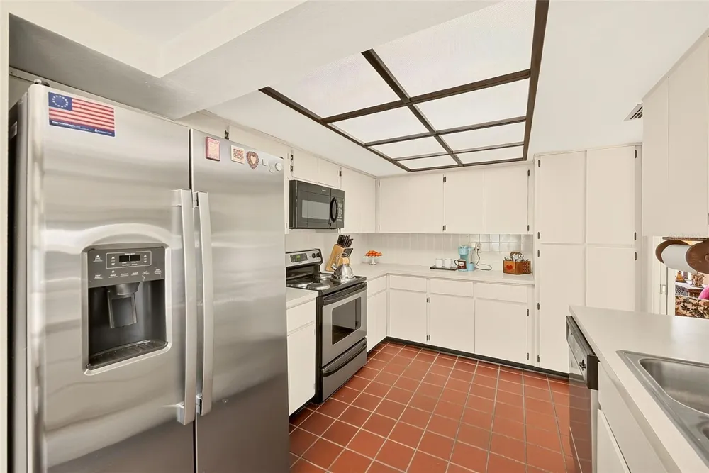 2993 MEADOW WOOD DRIVE Clearwater, FL 33761
