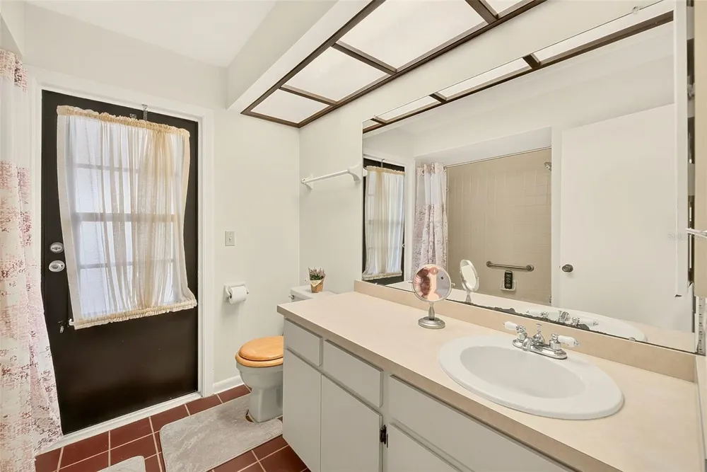 2993 MEADOW WOOD DRIVE Clearwater, FL 33761