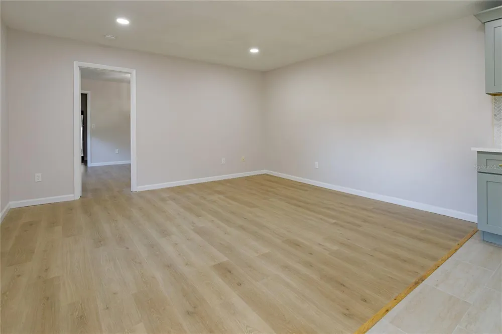 122 WINDTREE LANE #O Winter Garden, FL 34787