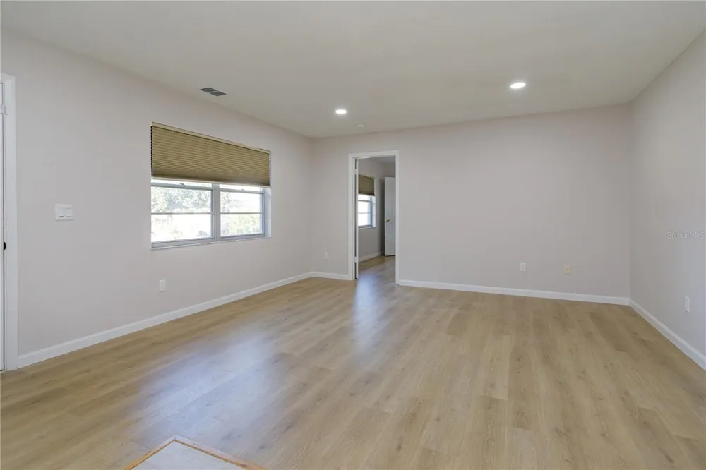 122 WINDTREE LANE #O Winter Garden, FL 34787