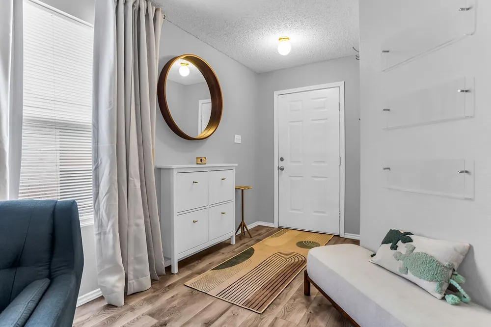 4321 Meadowknoll Drive Fort Worth, TX 76123