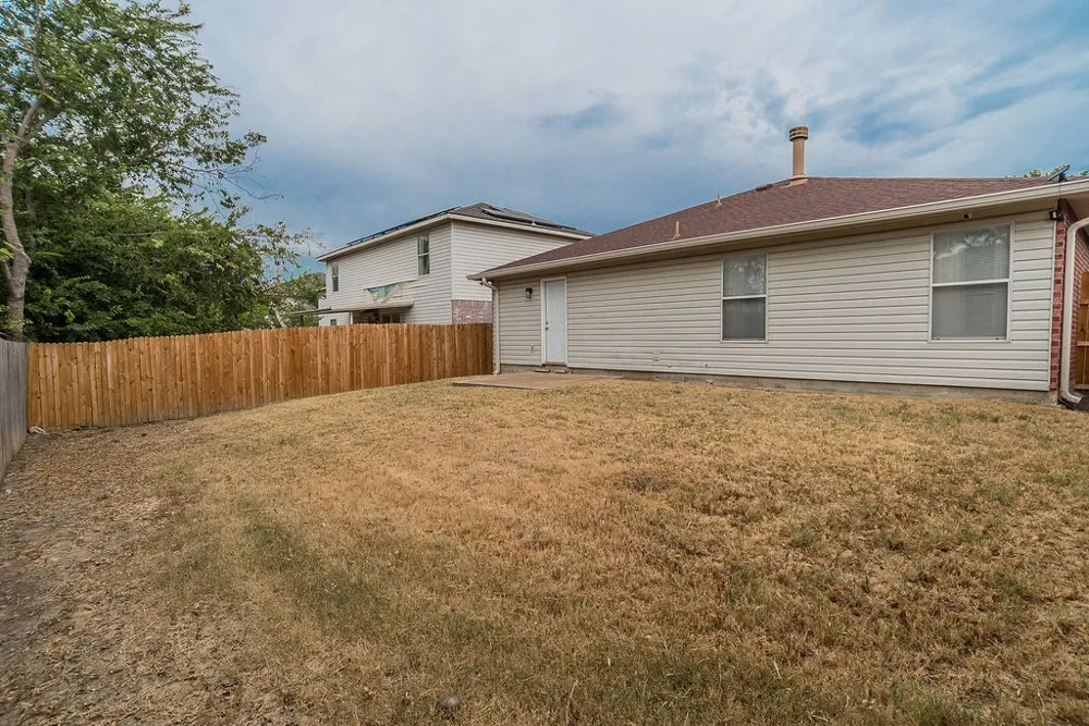 4321 Meadowknoll Drive Fort Worth, TX 76123
