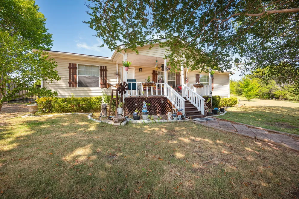 11487 County Road 440 Princeton, TX 75407