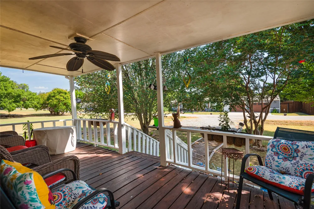 11487 County Road 440 Princeton, TX 75407