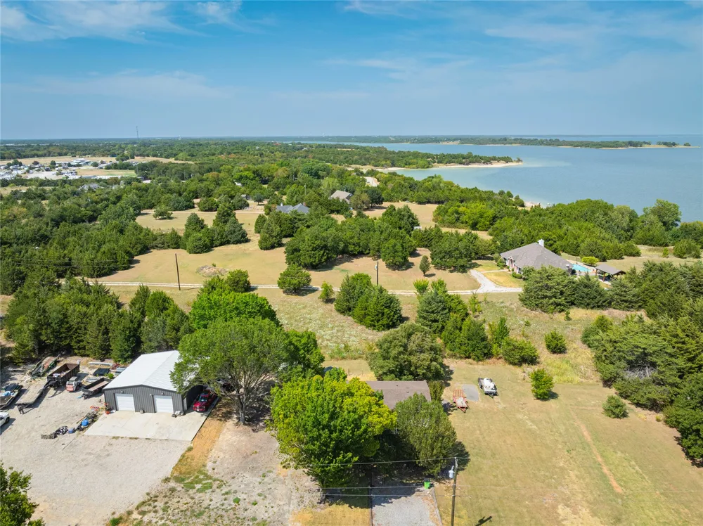 11487 County Road 440 Princeton, TX 75407