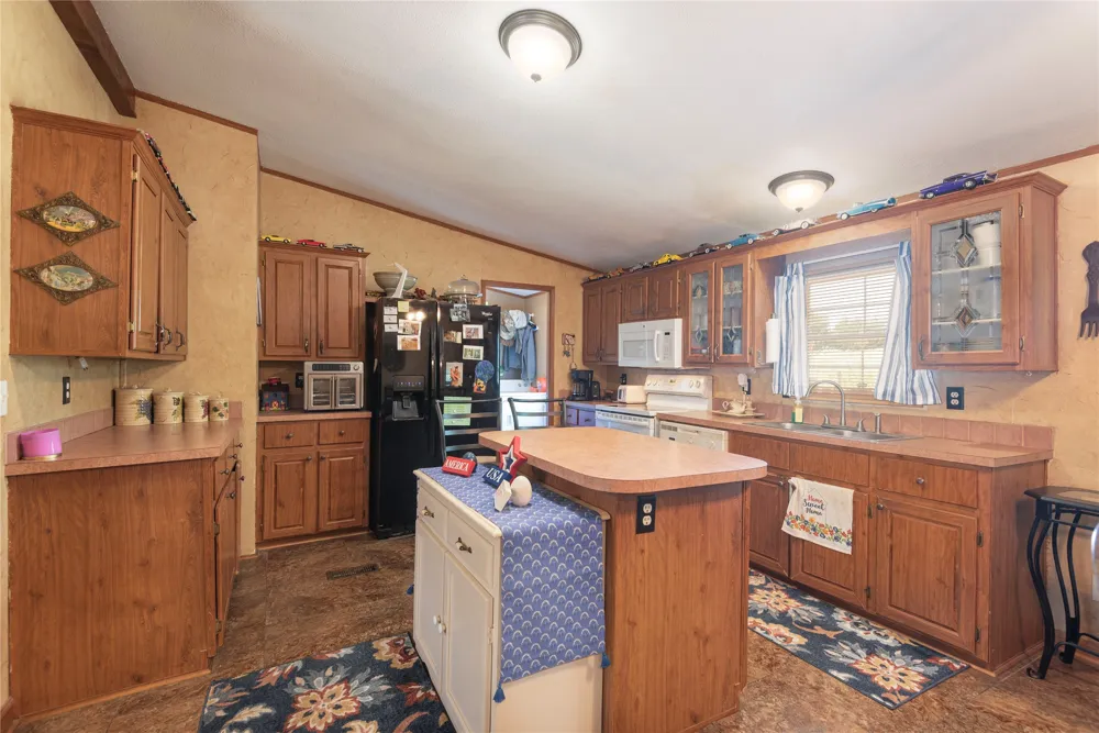 11487 County Road 440 Princeton, TX 75407