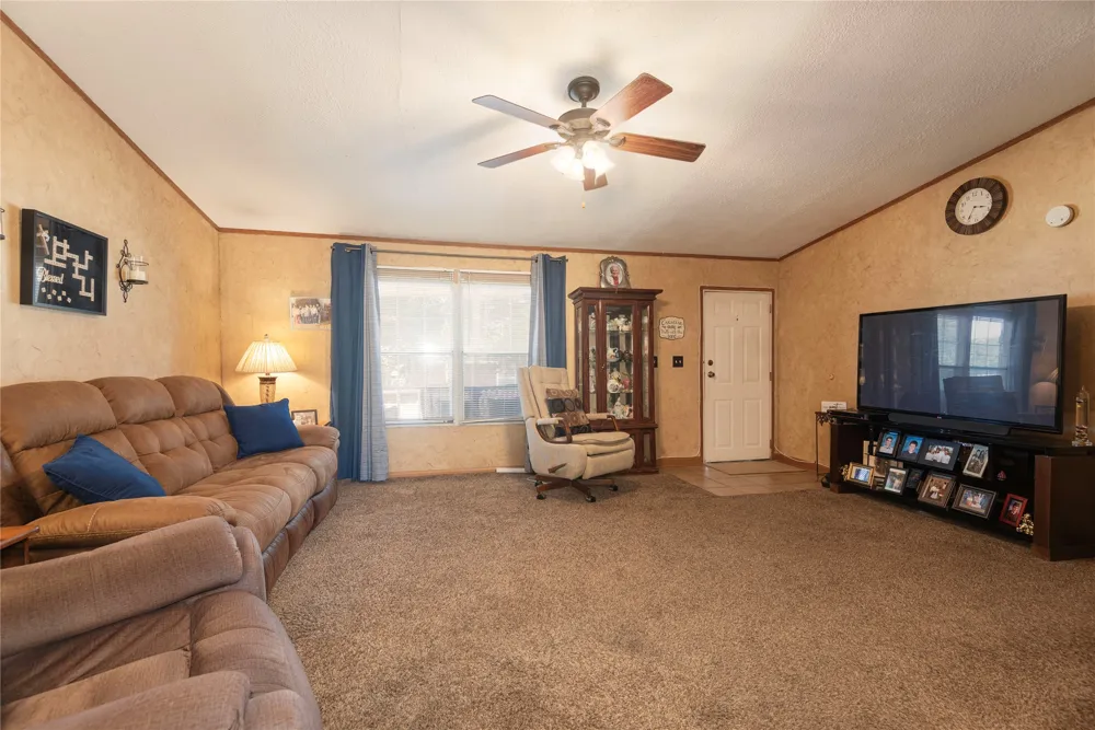 11487 County Road 440 Princeton, TX 75407