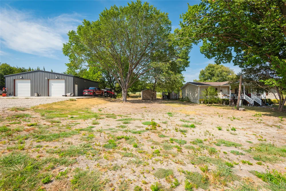 11487 County Road 440 Princeton, TX 75407
