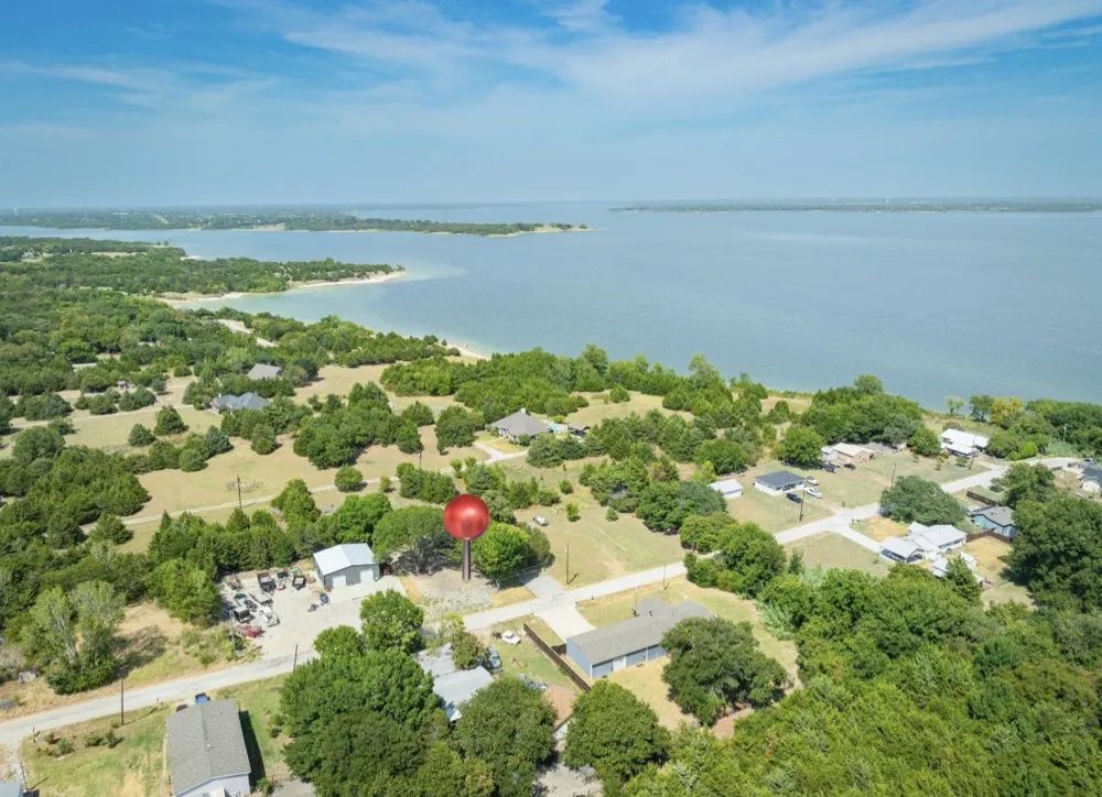 11487 County Road 440 Princeton, TX 75407