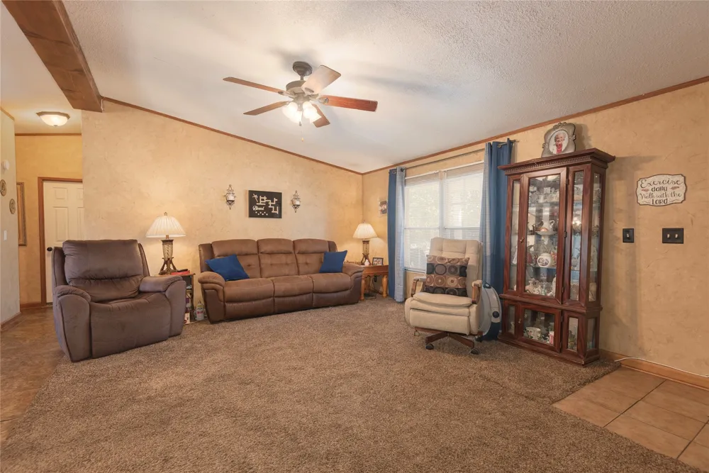 11487 County Road 440 Princeton, TX 75407