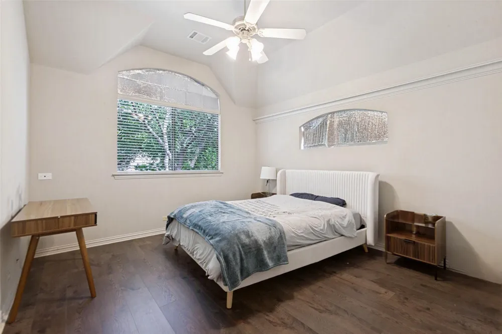 1119 Winding Brook Drive Garland, TX 75044