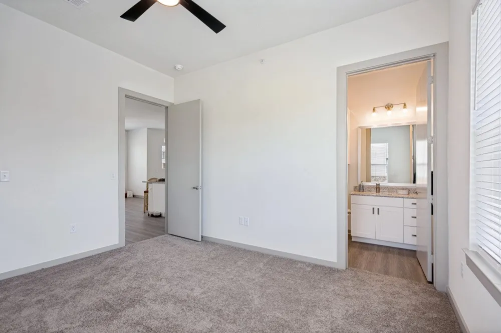5885 Calmont Avenue #6101 Fort Worth, TX 76107