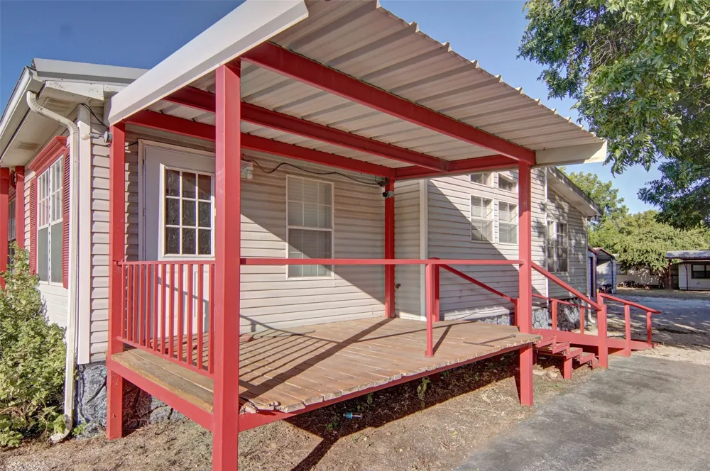339 Fm 2353 Graford, TX 76449
