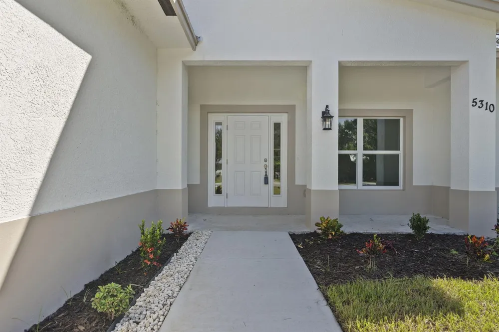5310 Sunset Boulevard Fort Pierce, FL 34982