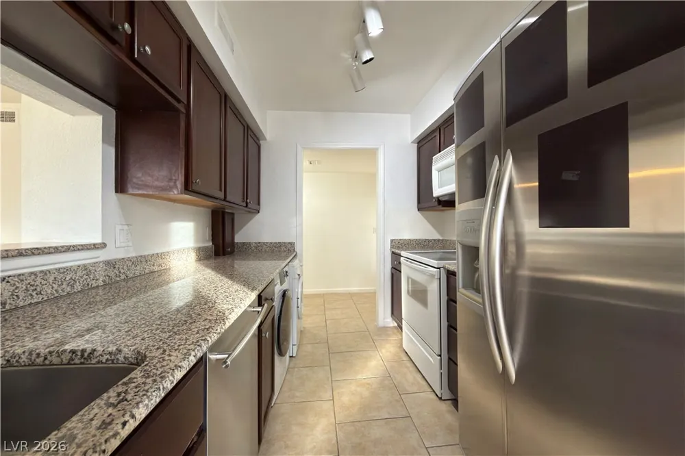 618 Oakmont Avenue #2308 Las Vegas, NV 89109