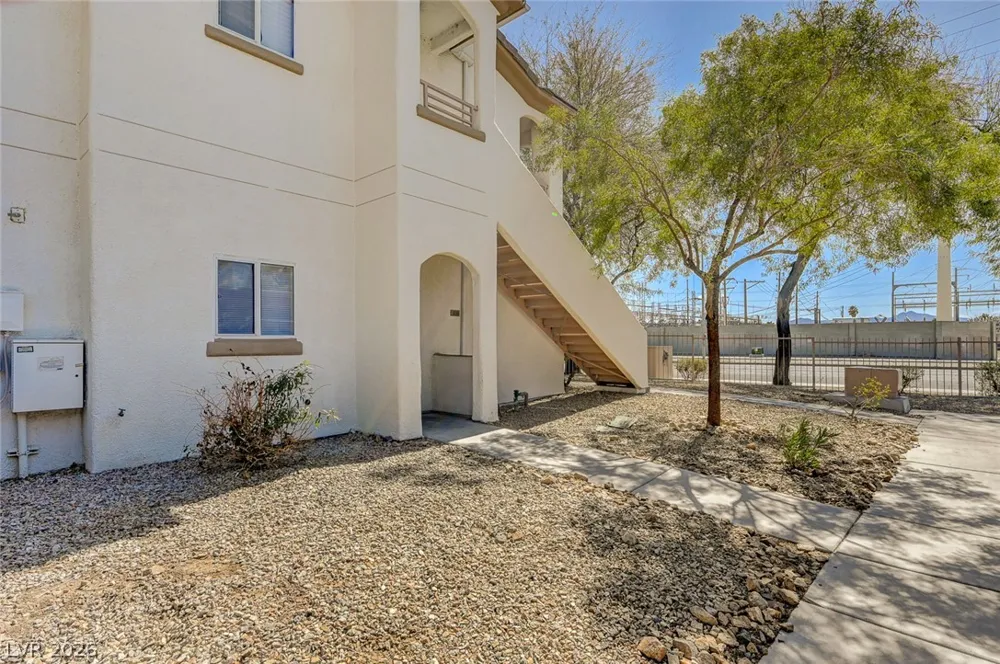 5650 E Sahara Avenue #1010 Las Vegas, NV 89142