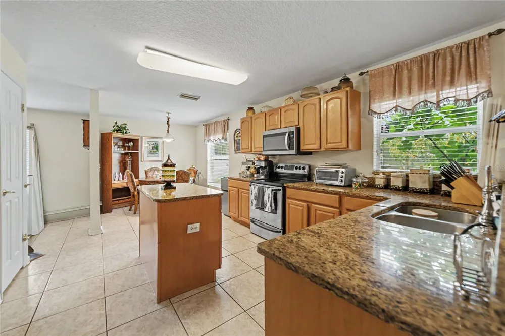 15110 HERONGLEN DRIVE Lithia, FL 33547