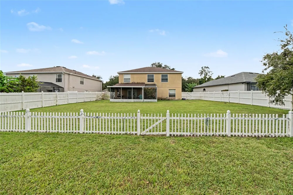 15110 HERONGLEN DRIVE Lithia, FL 33547