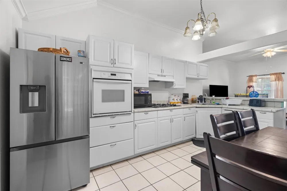 1724 Willow Hollow Drive Garland, TX 75040