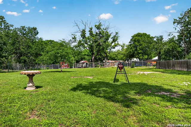 320 SECOND ST Comfort, TX 78013