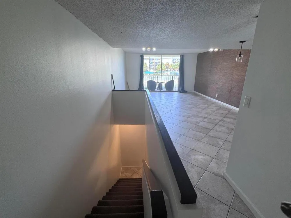 2820 TENNIS CLUB DRIVE #206 West Palm Beach, FL 33417