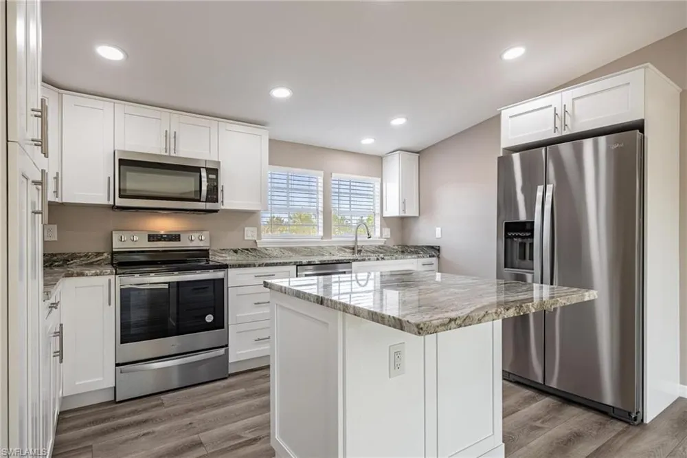 21531 N RIVER ROAD Alva, FL 33920