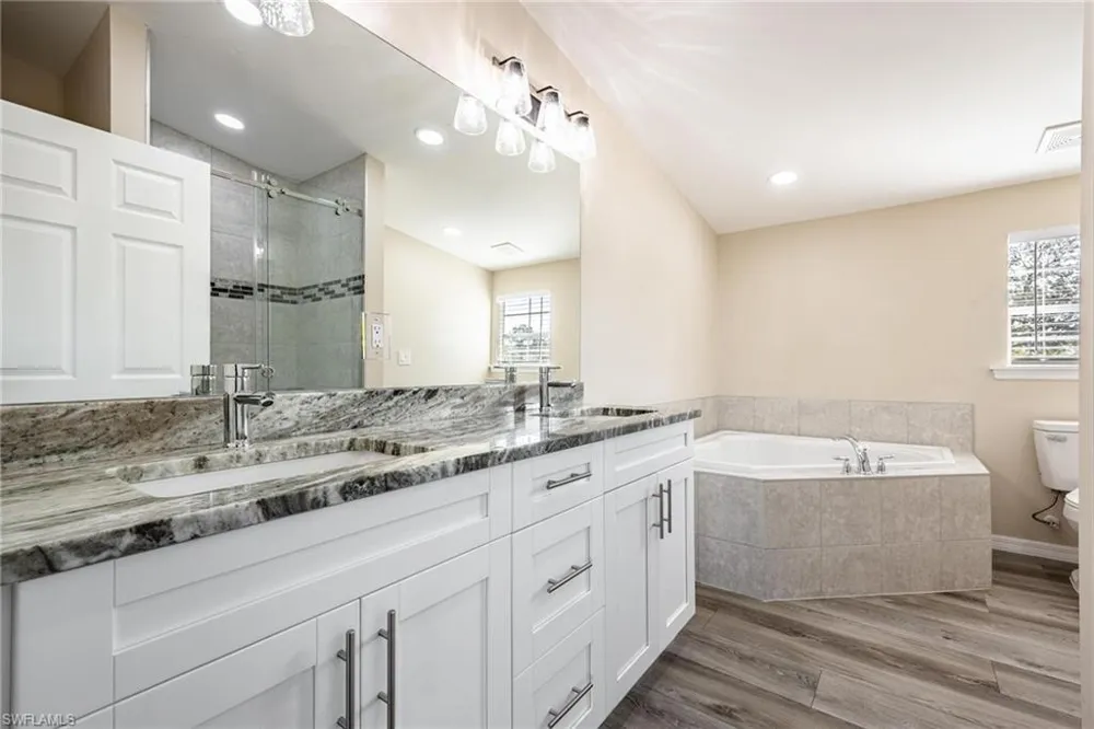 21531 N RIVER ROAD Alva, FL 33920