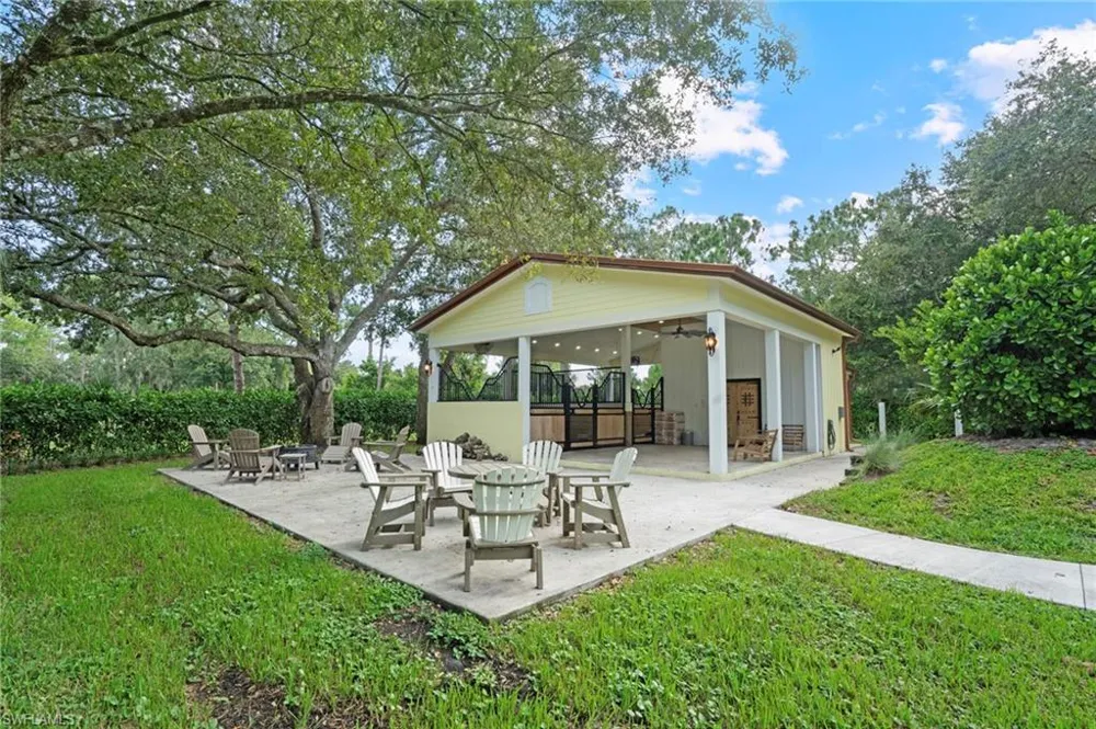 21531 N RIVER ROAD Alva, FL 33920