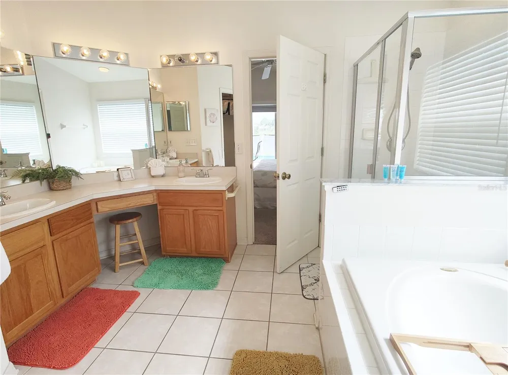 4614 TURTLE BAY TERRACE Bradenton, FL 34203