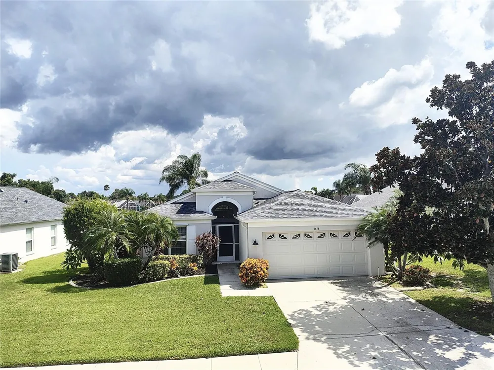 4614 TURTLE BAY TERRACE Bradenton, FL 34203