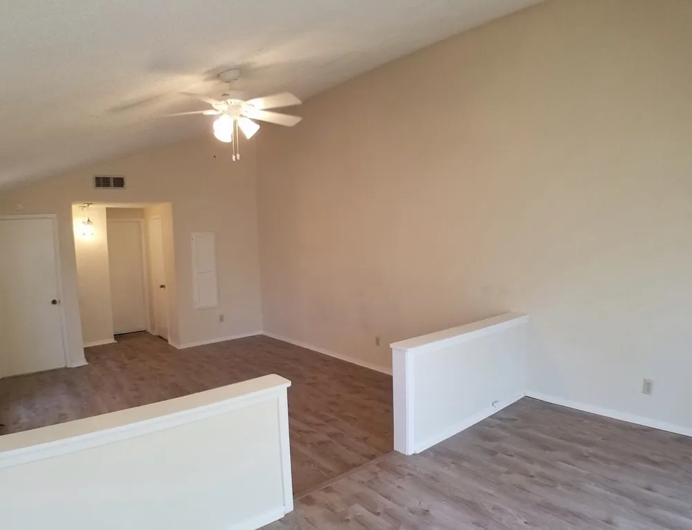 4908 Barkbridge Trail Austin, TX 78744