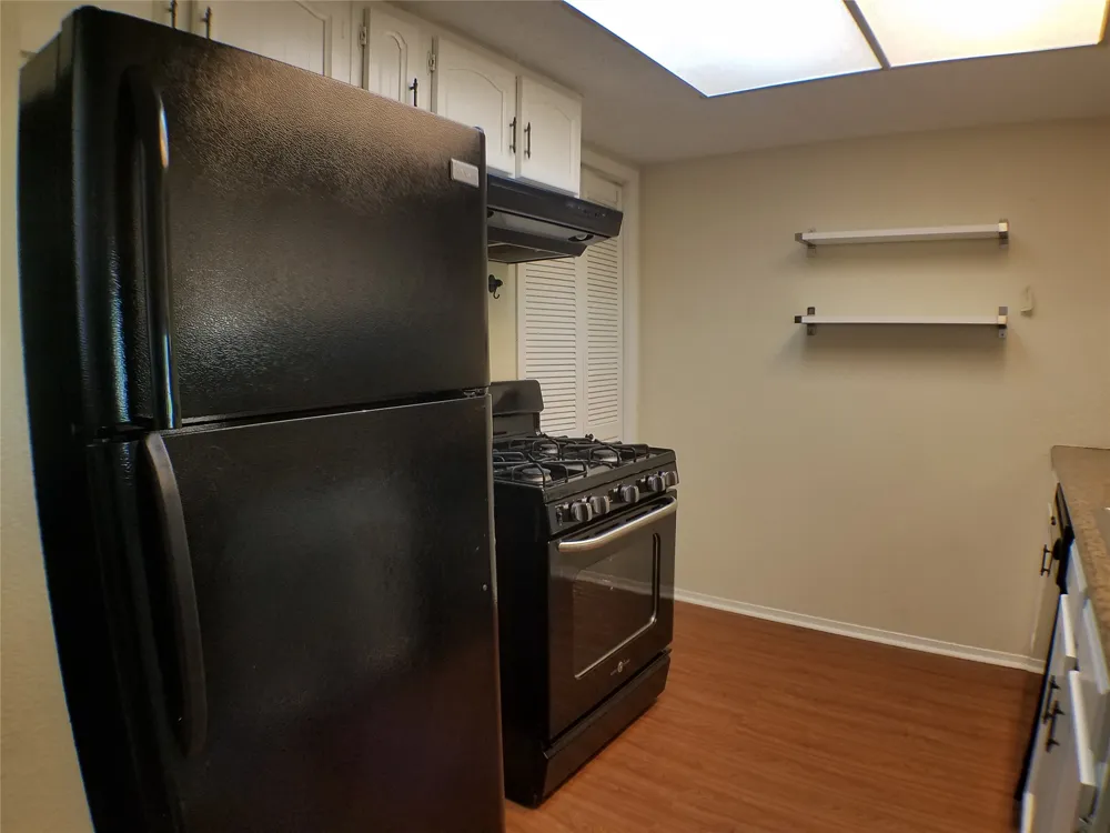 4908 Barkbridge Trail Austin, TX 78744