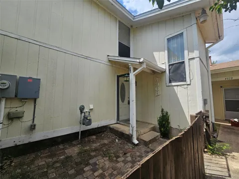 4908 Barkbridge Trail