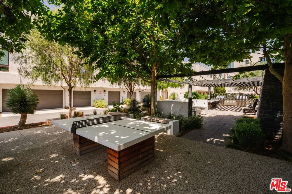 2911 W Exposition Place Los Angeles, CA 90018