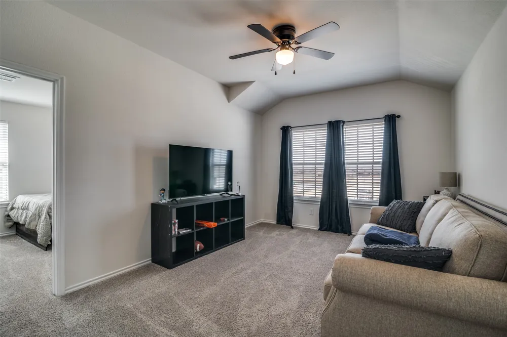 808 Country Road Josephine, TX 75189