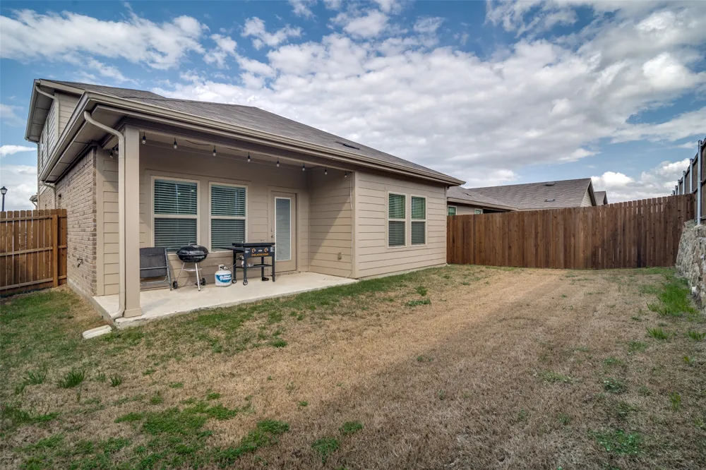 808 Country Road Josephine, TX 75189