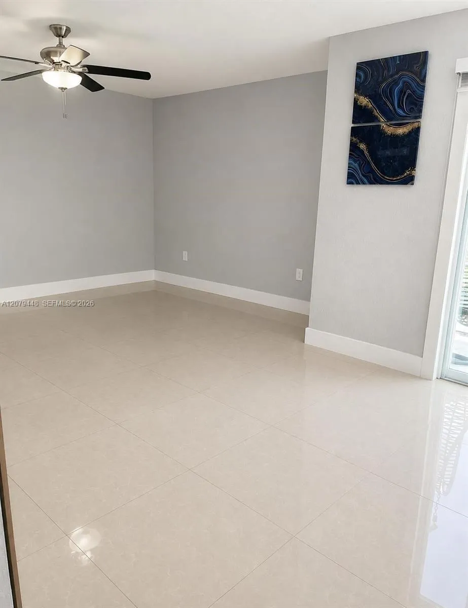 19200 NW 51st Ave Miami Gardens, FL 33055