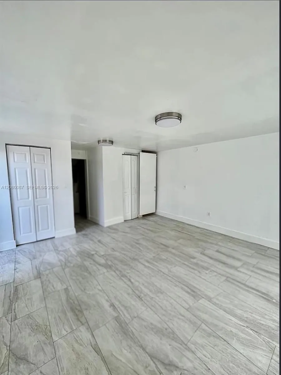 12445 NW 20th Ave Miami, FL 33167
