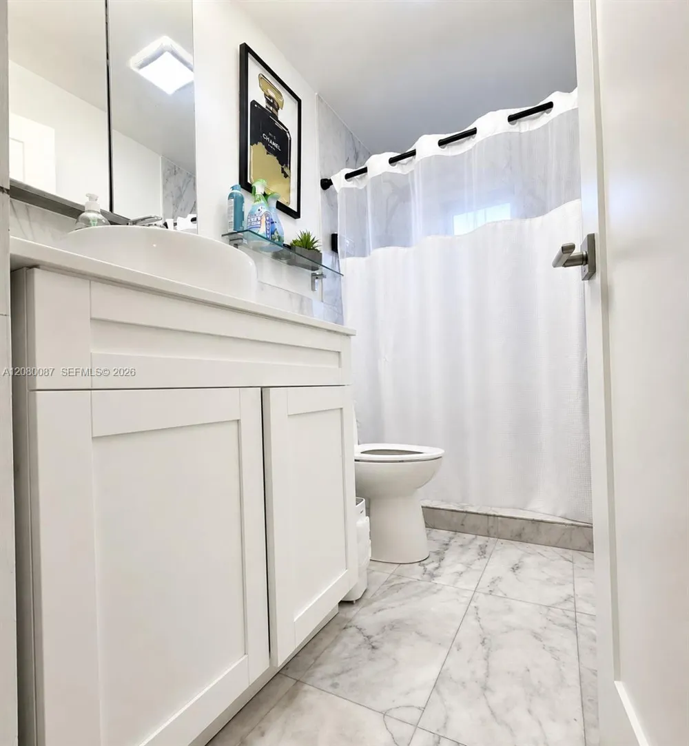 12445 NW 20th Ave Miami, FL 33167