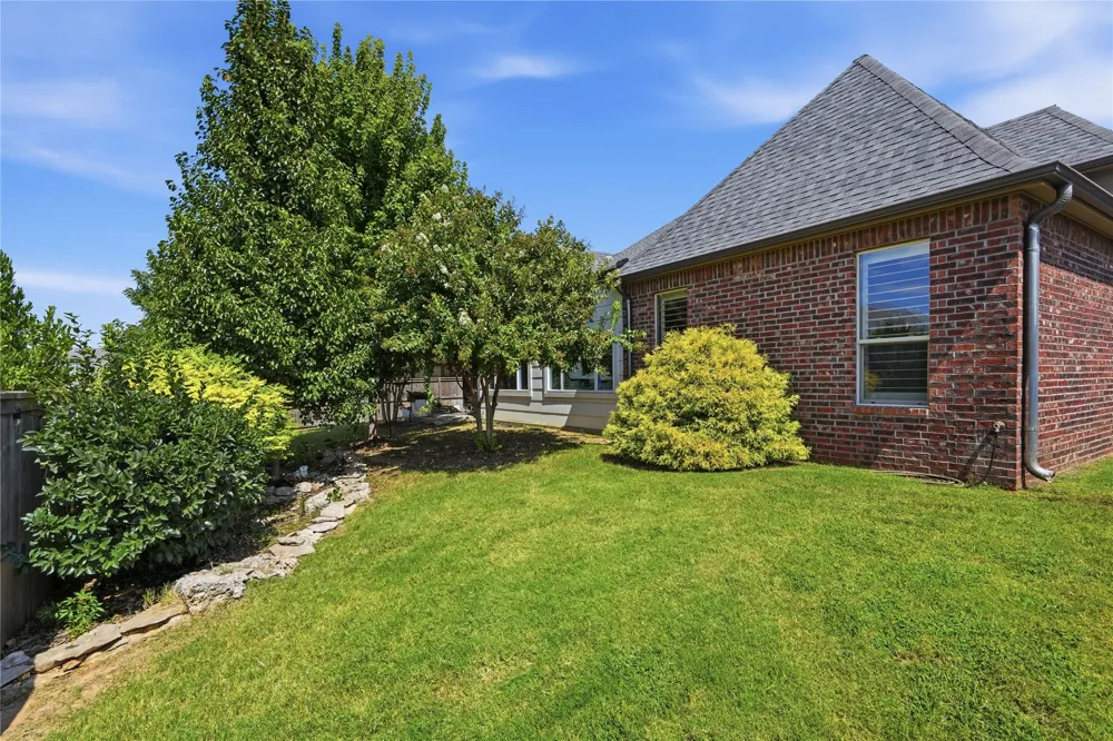 12924 S 2nd Place Jenks, OK 74037
