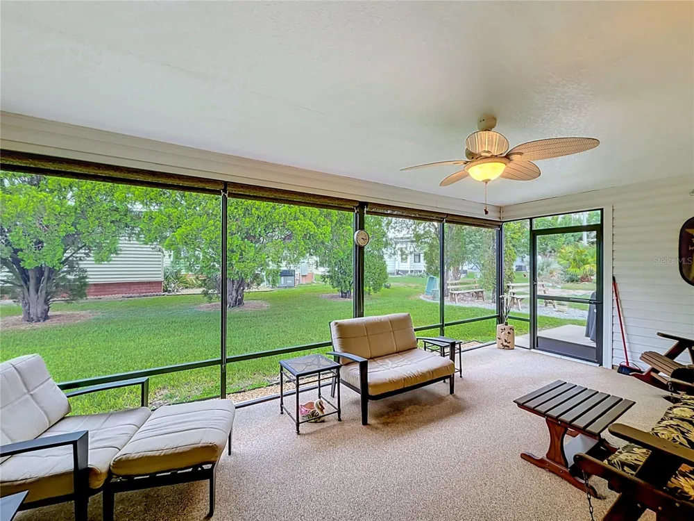 1016 MATTHEW AVENUE Lady Lake, FL 32159