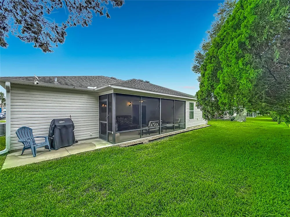 1016 MATTHEW AVENUE Lady Lake, FL 32159